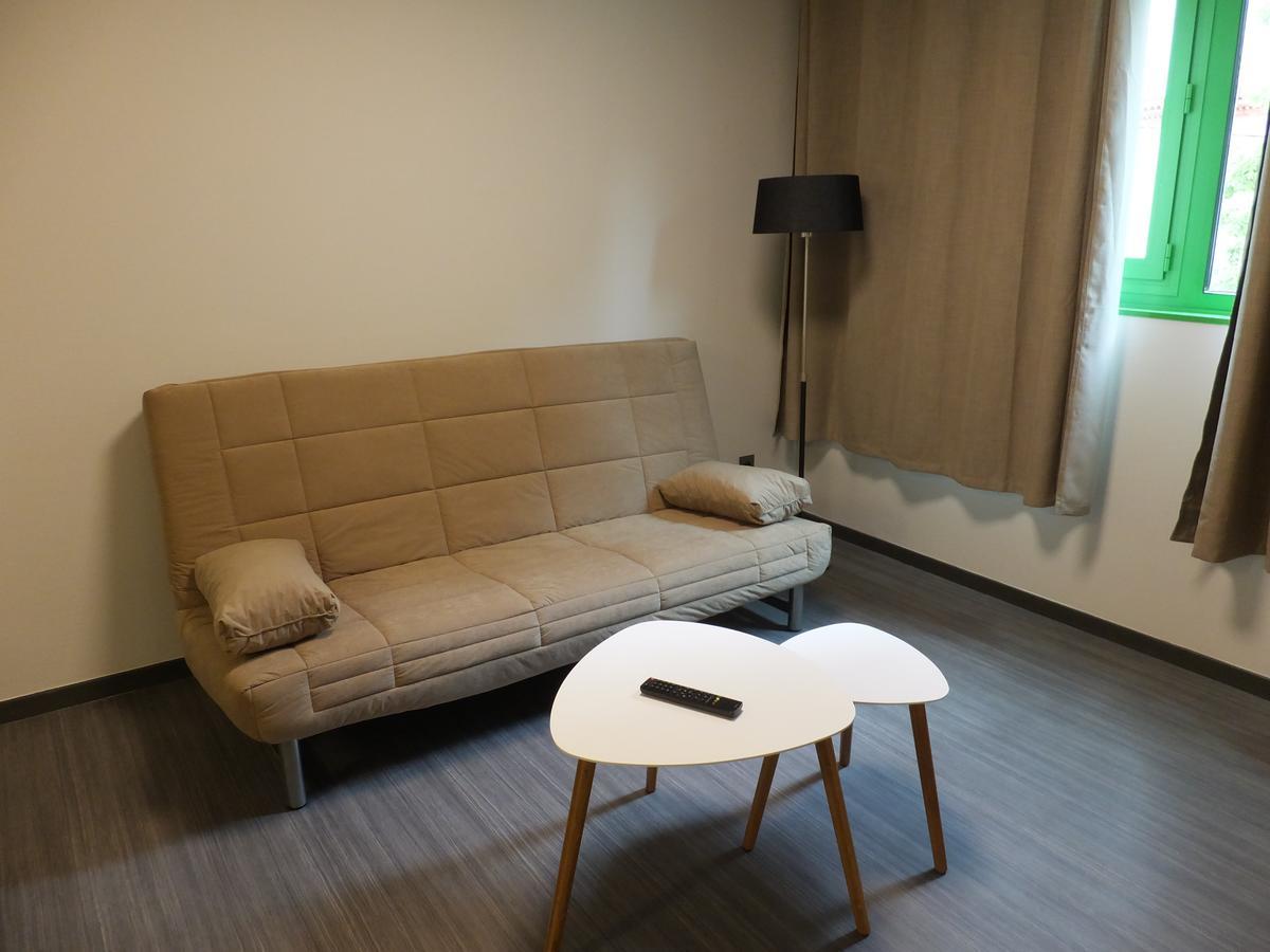 Residence Thermale Du Parc Ornolac-Ussat-les-Bains Buitenkant foto